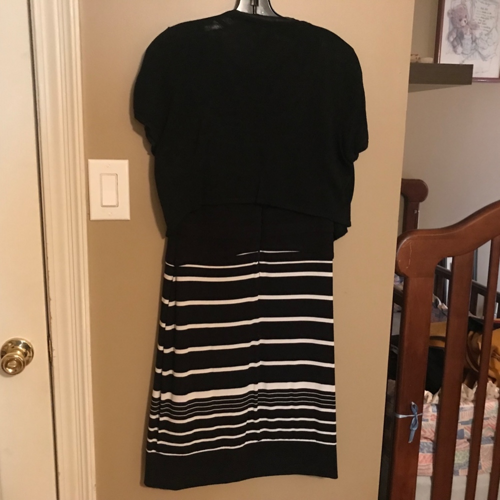 DRESS - Picture 2 of 4